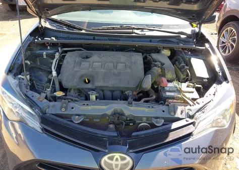 2017 Toyota Corolla Le z USA, uszkodzony, nr VIN 5YFBURHE4HP579903